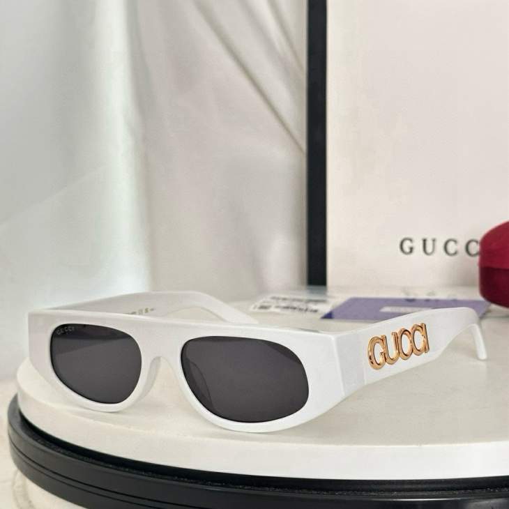 Picture of Gucci Sunglasses _SKUfw79480288fw
